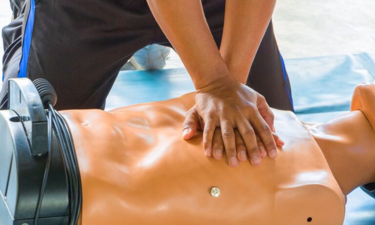 Steps To Taking an Instructor-Led BLS Course