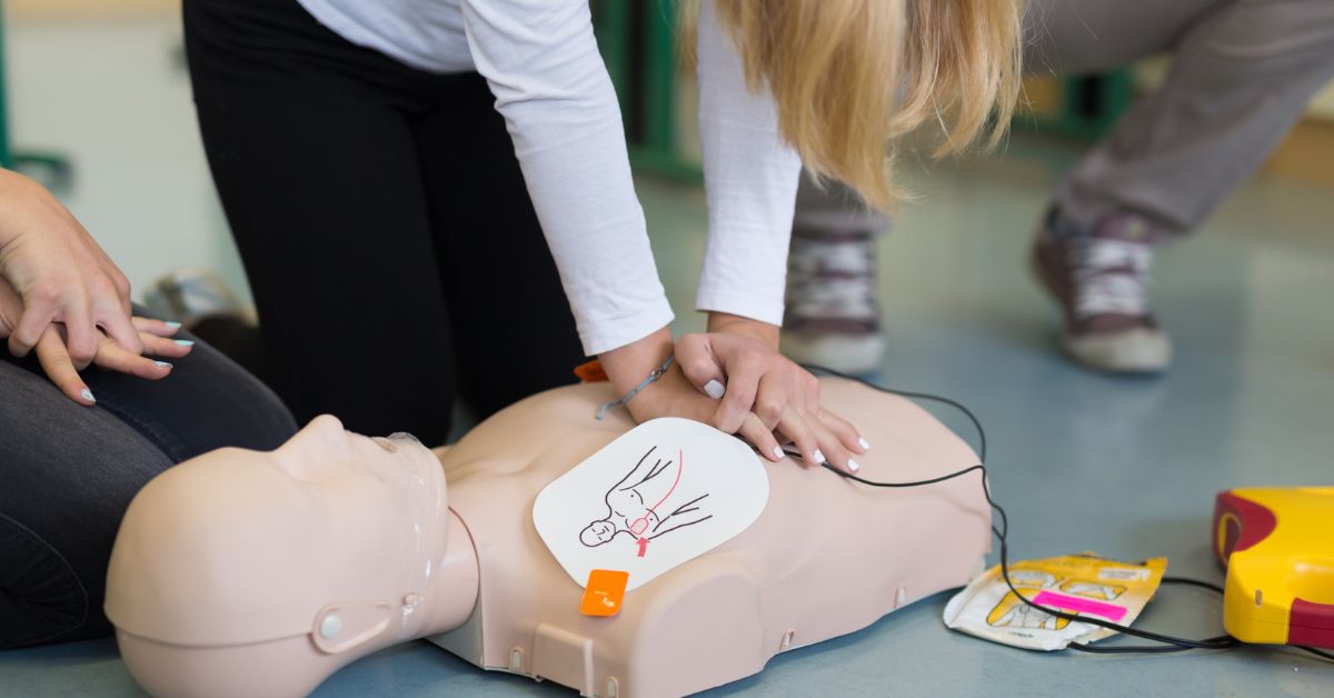 CPR Training for New Teachers: What To Know